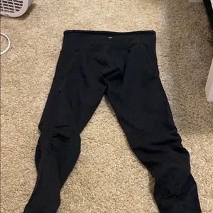 black lulu lemon leggings